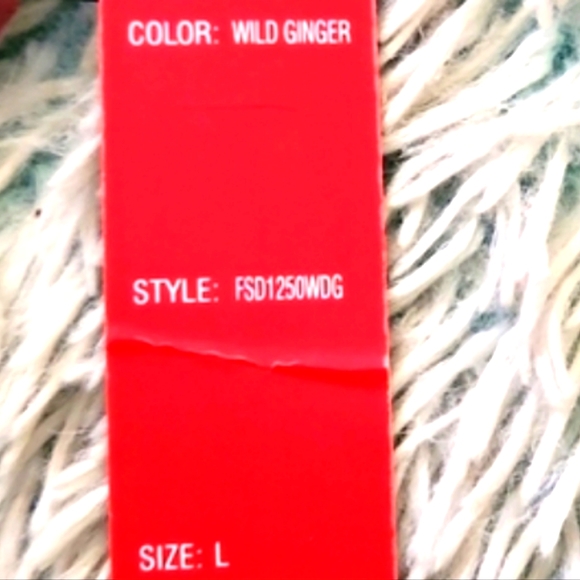 Off the shoulder, short medium-sized dress. Casual - Picture 4 of 7